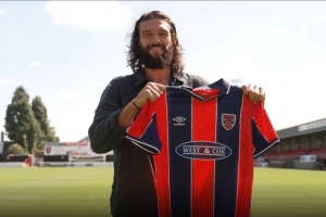 加盟第6级别球队，安迪-卡罗尔：我的孩子们以为我签约了切尔西